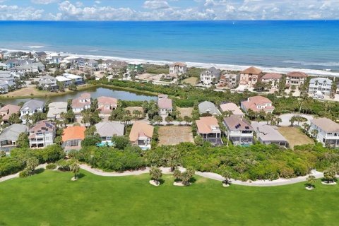 House in Palm Coast, Florida 4 bedrooms, 305.65 sq.m. № 1735244 - photo 6