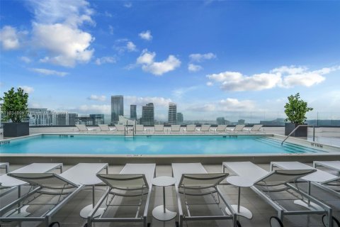 Condominio en venta en Miami, Florida, 2 dormitorios, 73.21 m2 № 1693624 - foto 29