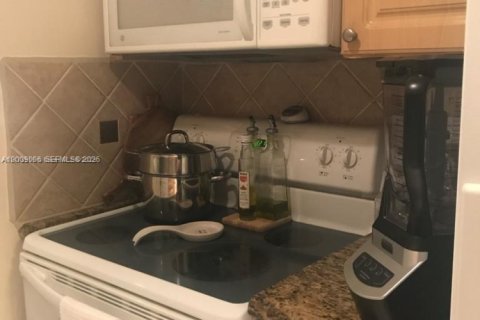 Condominio en alquiler en Davie, Florida, 1 dormitorio, 52.03 m2 № 2072095 - foto 8