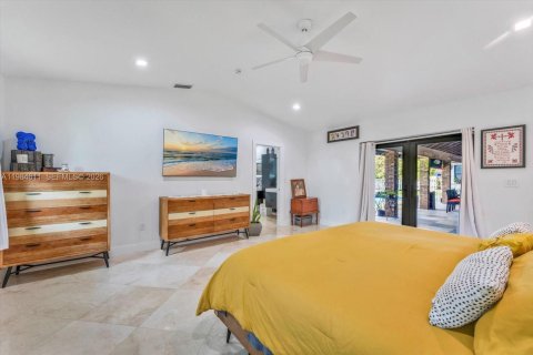 Купить виллу или дом в Майами, Флорида 4 спальни, 364.27м2, № 2048832 - фото 12