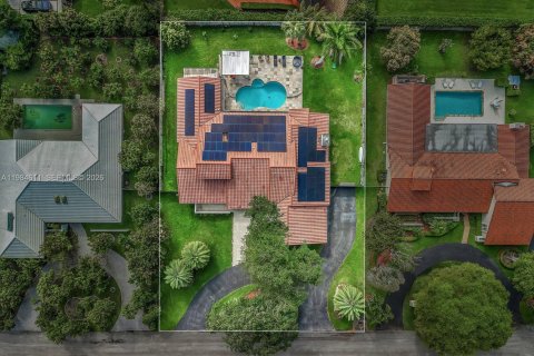 Купить виллу или дом в Майами, Флорида 4 спальни, 364.27м2, № 2048832 - фото 27