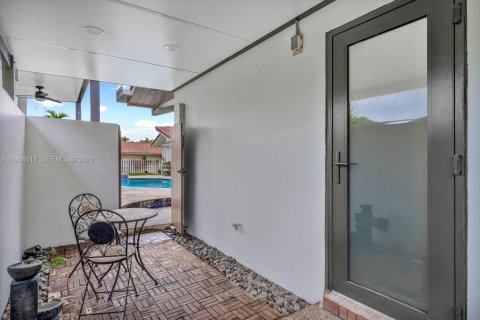 Купить виллу или дом в Майами, Флорида 4 спальни, 364.27м2, № 2048832 - фото 17