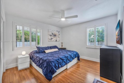 Купить виллу или дом в Майами, Флорида 4 спальни, 364.27м2, № 2048832 - фото 21