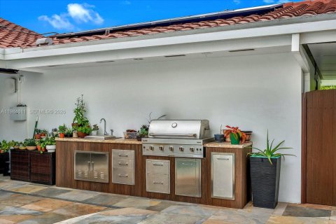 Купить виллу или дом в Майами, Флорида 4 спальни, 364.27м2, № 2048832 - фото 16