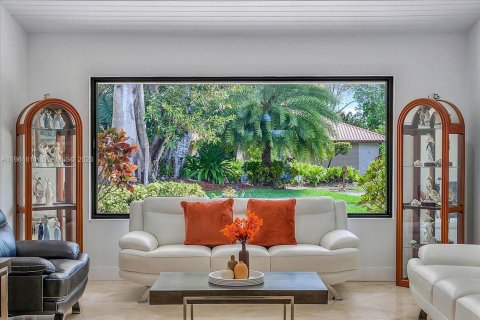 Купить виллу или дом в Майами, Флорида 4 спальни, 364.27м2, № 2048832 - фото 5