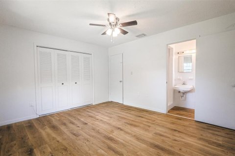House in Ocala, Florida 3 bedrooms, 121.14 sq.m. № 1894194 - photo 16