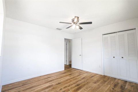 House in Ocala, Florida 3 bedrooms, 121.14 sq.m. № 1894194 - photo 13
