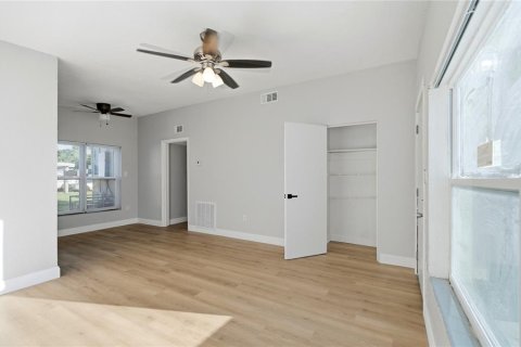 Villa ou maison à vendre à Orlando, Floride: 3 chambres, 95.69 m2 № 2430701 - photo 29