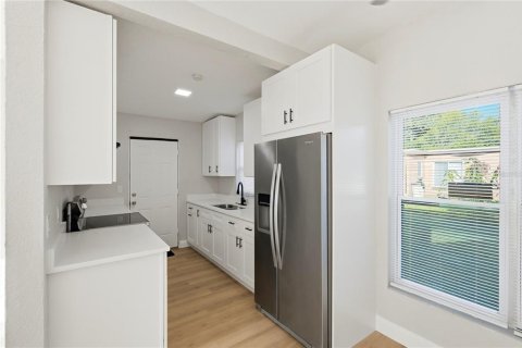 Villa ou maison à vendre à Orlando, Floride: 3 chambres, 95.69 m2 № 2430701 - photo 18