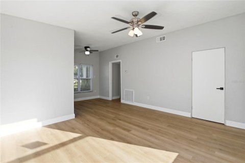 Villa ou maison à vendre à Orlando, Floride: 3 chambres, 95.69 m2 № 2430701 - photo 8