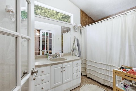 House in Saint Petersburg, Florida 3 bedrooms, 136.19 sq.m. № 2109936 - photo 26