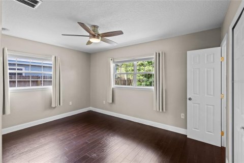 House in Fern Park, Florida 4 bedrooms, 189.52 sq.m. № 1681062 - photo 25