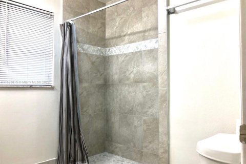 Condominio en venta en Lake Worth, Florida, 1 dormitorio, 55.74 m2 № 1863809 - foto 8