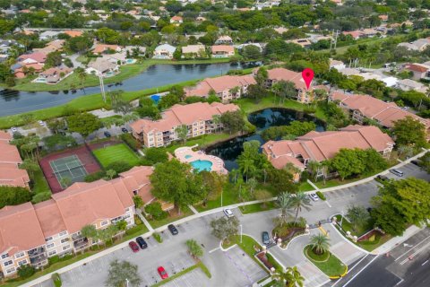 Condo in Coral Springs, Florida, 3 bedrooms  № 876518 - photo 1