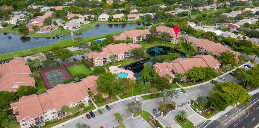 Condo in Coral Springs, Florida, 3 bedrooms  № 876518