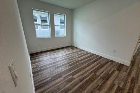Villa ou maison à louer à Ocala, Floride: 4 chambres, 166.95 m2 № 1908414 - photo 10