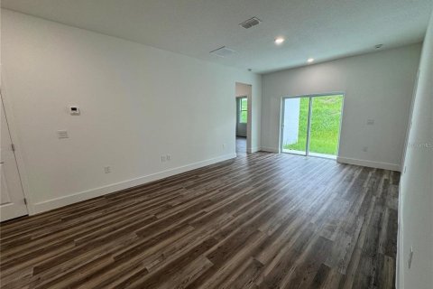 Villa ou maison à louer à Ocala, Floride: 4 chambres, 166.95 m2 № 1908414 - photo 9