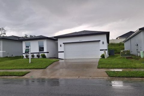 Villa ou maison à louer à Ocala, Floride: 4 chambres, 166.95 m2 № 1908414 - photo 2