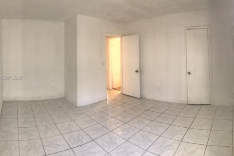 Appartement à louer à North Miami Beach, Floride: 1 chambre № 1976915 - photo 9