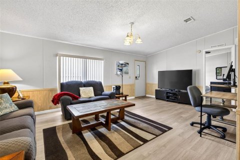 Apartment in Homosassa, Florida 3 bedrooms, 120.4 sq.m. № 2207918 - photo 10