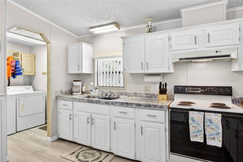Apartment in Homosassa, Florida 3 bedrooms, 120.4 sq.m. № 2207918 - photo 21