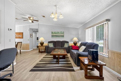 Apartment in Homosassa, Florida 3 bedrooms, 120.4 sq.m. № 2207918 - photo 8