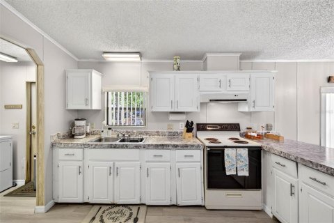 Apartment in Homosassa, Florida 3 bedrooms, 120.4 sq.m. № 2207918 - photo 20
