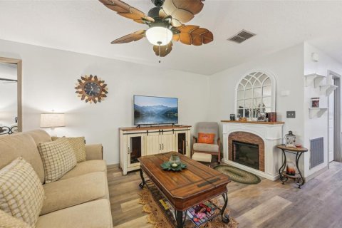 House in Wimauma, Florida 3 bedrooms, 132.57 sq.m. № 1572855 - photo 30
