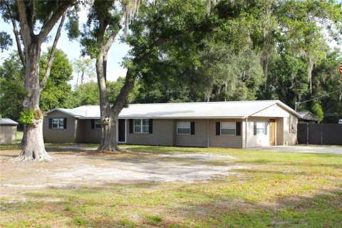 Villa ou maison à vendre à Plant City, Floride: 3 chambres, 195.19 m2 № 2142188 - photo 4