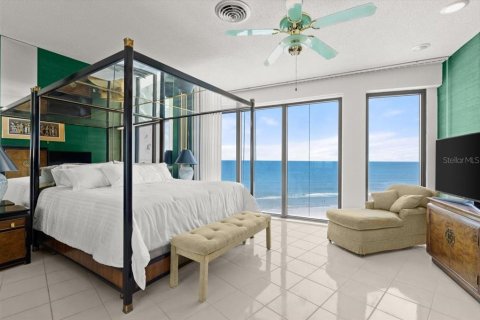 Condo in Ormond Beach, Florida, 3 bedrooms  № 1750578 - photo 23
