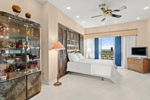 Condo in Ormond Beach, Florida, 3 bedrooms  № 1750578 - photo 13