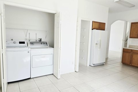 Touwnhouse à vendre à Coral Springs, Floride: 3 chambres, 167.6 m2 № 2082908 - photo 12