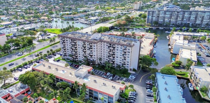 Condo à Pompano Beach, Floride, 1 chambre  № 1712312