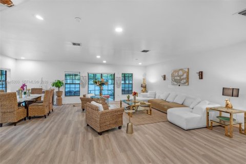 Adosado en alquiler en Dania Beach, Florida, 3 dormitorios, 246.93 m2 № 2001791 - foto 4