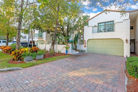 Adosado en alquiler en Dania Beach, Florida, 3 dormitorios, 246.93 m2 № 2001791 - foto 2