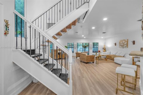 Adosado en alquiler en Dania Beach, Florida, 3 dormitorios, 246.93 m2 № 2001791 - foto 3