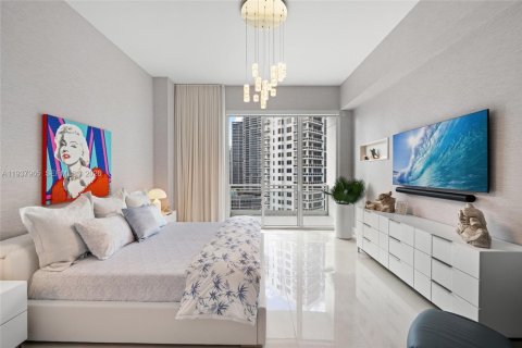 Купить кондоминиум в Майами, Флорида 4 спальни, 244.43м2, № 2154307 - фото 19