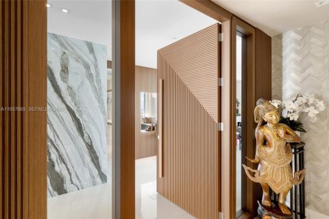 Купить кондоминиум в Майами, Флорида 4 спальни, 244.43м2, № 2154307 - фото 8