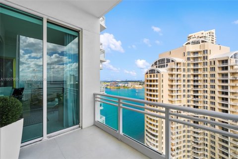 Купить кондоминиум в Майами, Флорида 4 спальни, 244.43м2, № 2154307 - фото 30