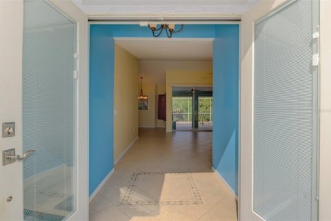 Villa ou maison à vendre à North Port, Floride: 3 chambres, 160.16 m2 № 1680977 - photo 6