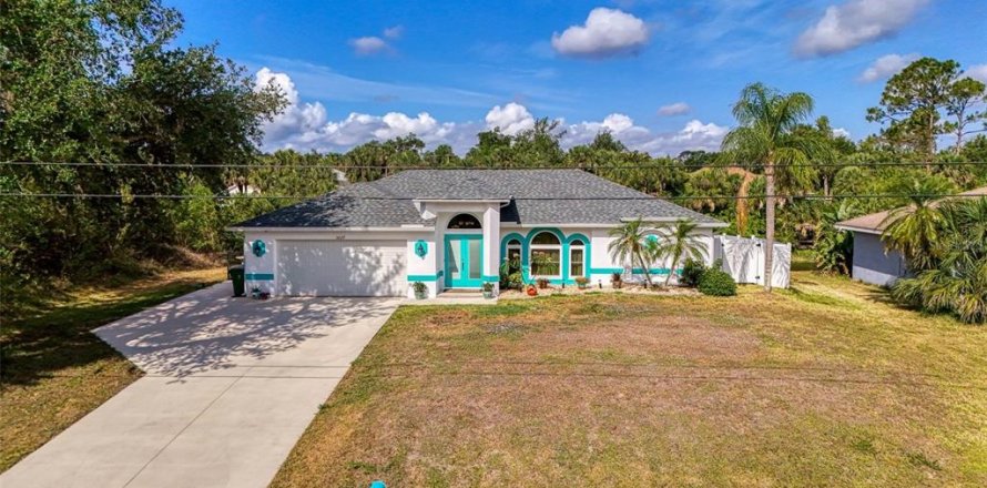 Villa ou maison à North Port, Floride 3 chambres, 160.16 m2 № 1680977
