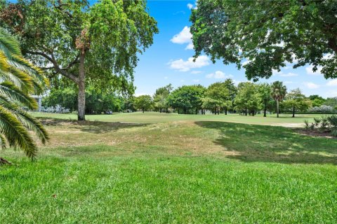 Copropriété à louer à Tamarac, Floride: 2 chambres, 95.22 m2 № 2009110 - photo 28