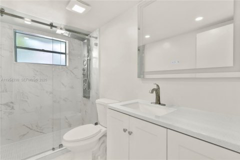 Copropriété à louer à Tamarac, Floride: 2 chambres, 95.22 m2 № 2009110 - photo 17