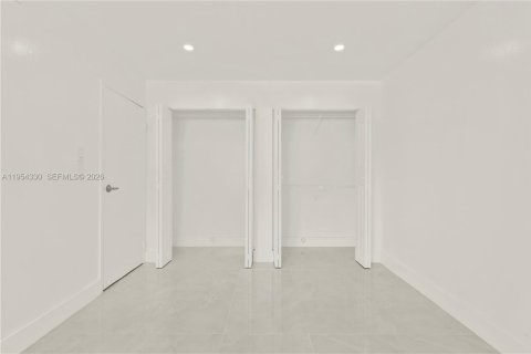 Copropriété à louer à Tamarac, Floride: 2 chambres, 95.22 m2 № 2009110 - photo 16