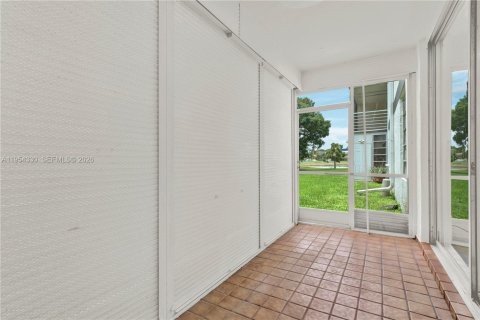 Copropriété à louer à Tamarac, Floride: 2 chambres, 95.22 m2 № 2009110 - photo 26