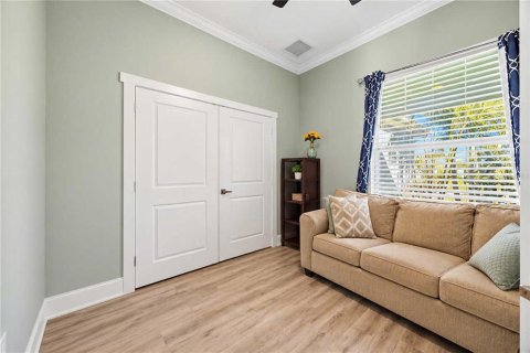 House in Venice, Florida 5 bedrooms, 246.56 sq.m. № 2434721 - photo 23