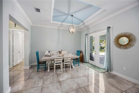 House in Venice, Florida 5 bedrooms, 246.56 sq.m. № 2434721 - photo 20