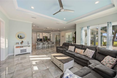 House in Venice, Florida 5 bedrooms, 246.56 sq.m. № 2434721 - photo 12