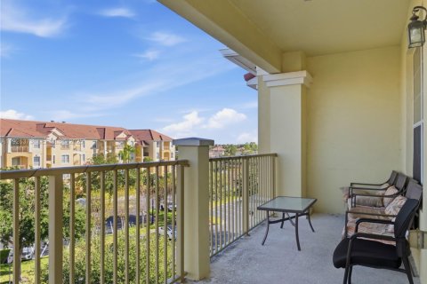 Condo in Orlando, Florida, 3 bedrooms № 1985685 - photo 18