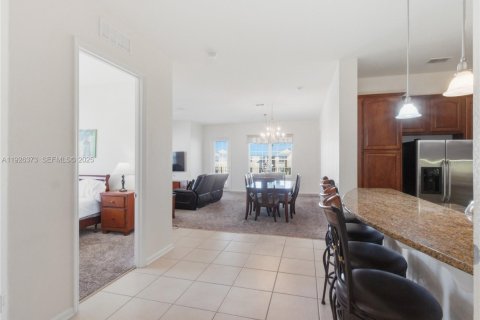 Condo in Orlando, Florida, 3 bedrooms № 1985685 - photo 13